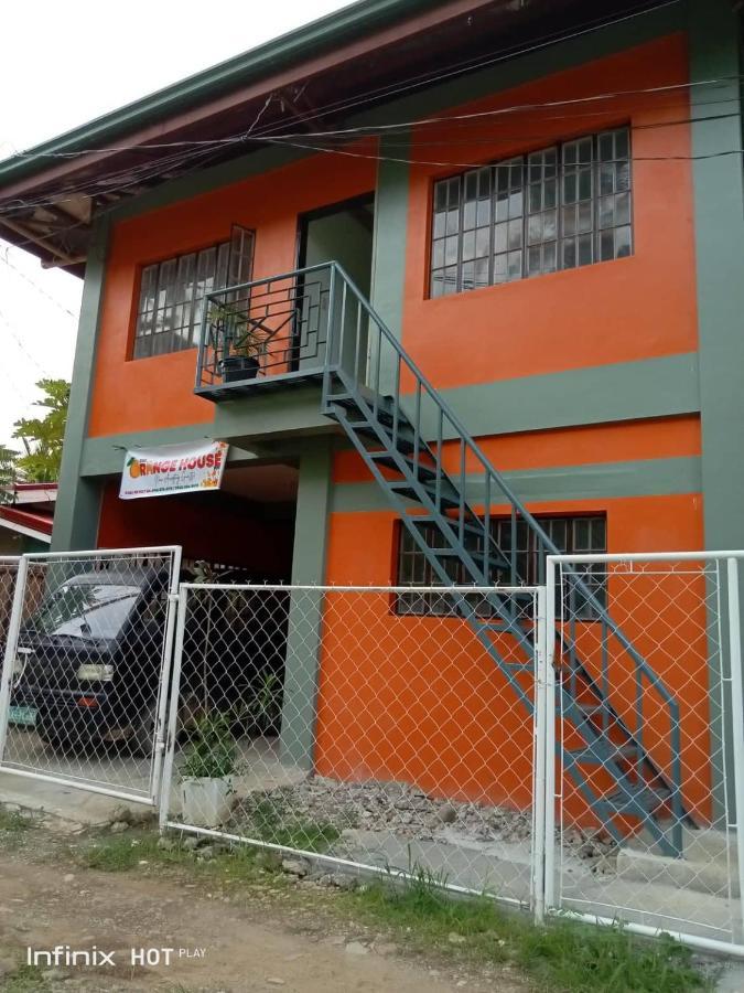 Estrelle Orange House - Backpackers Hub Puerto Princesa Exterior foto